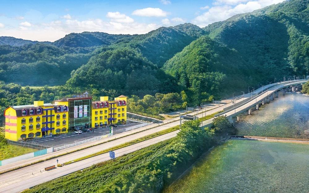 Inje Baekdam Stay Tourist Hotel Eksteriør bilde